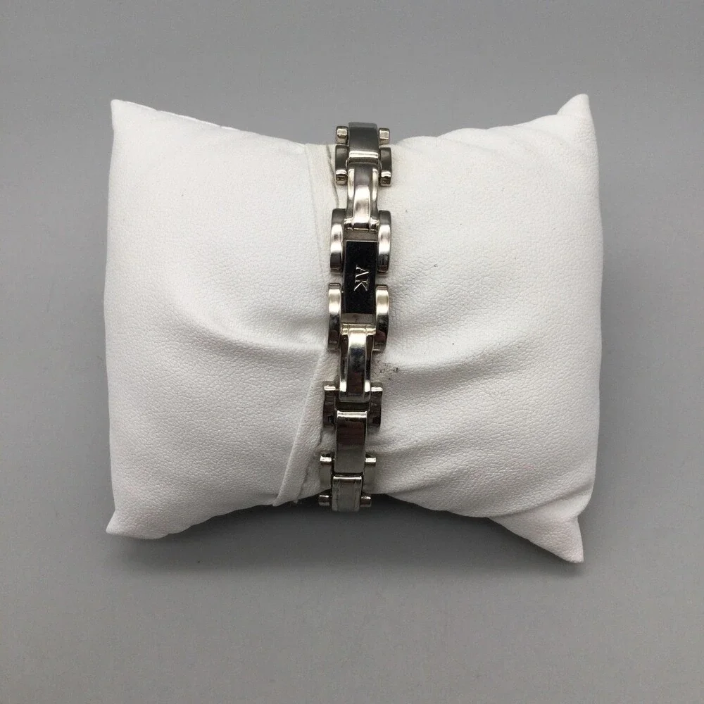 Anne Klein Womens Watch 22mm White Dial Silver Tone 10/6155 New Battery 6